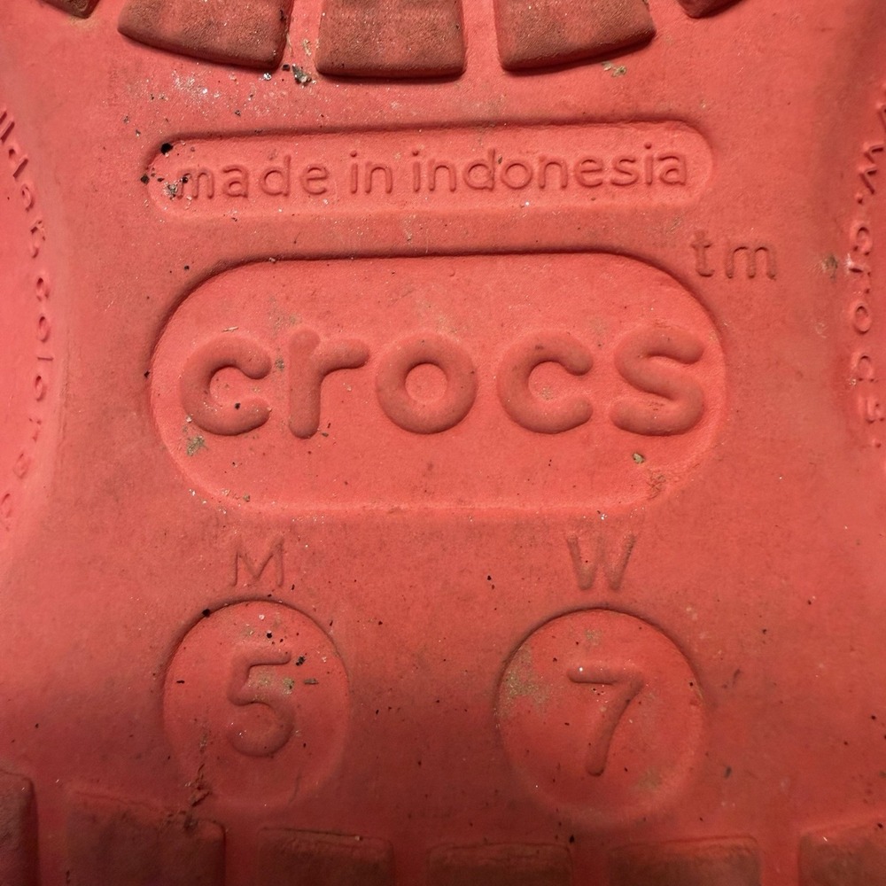 Crocs Classic Red Flame Glitter Clog Unisex Mens 5 Womens 7 Colorful Movie Inspo - Picture 8 of 8